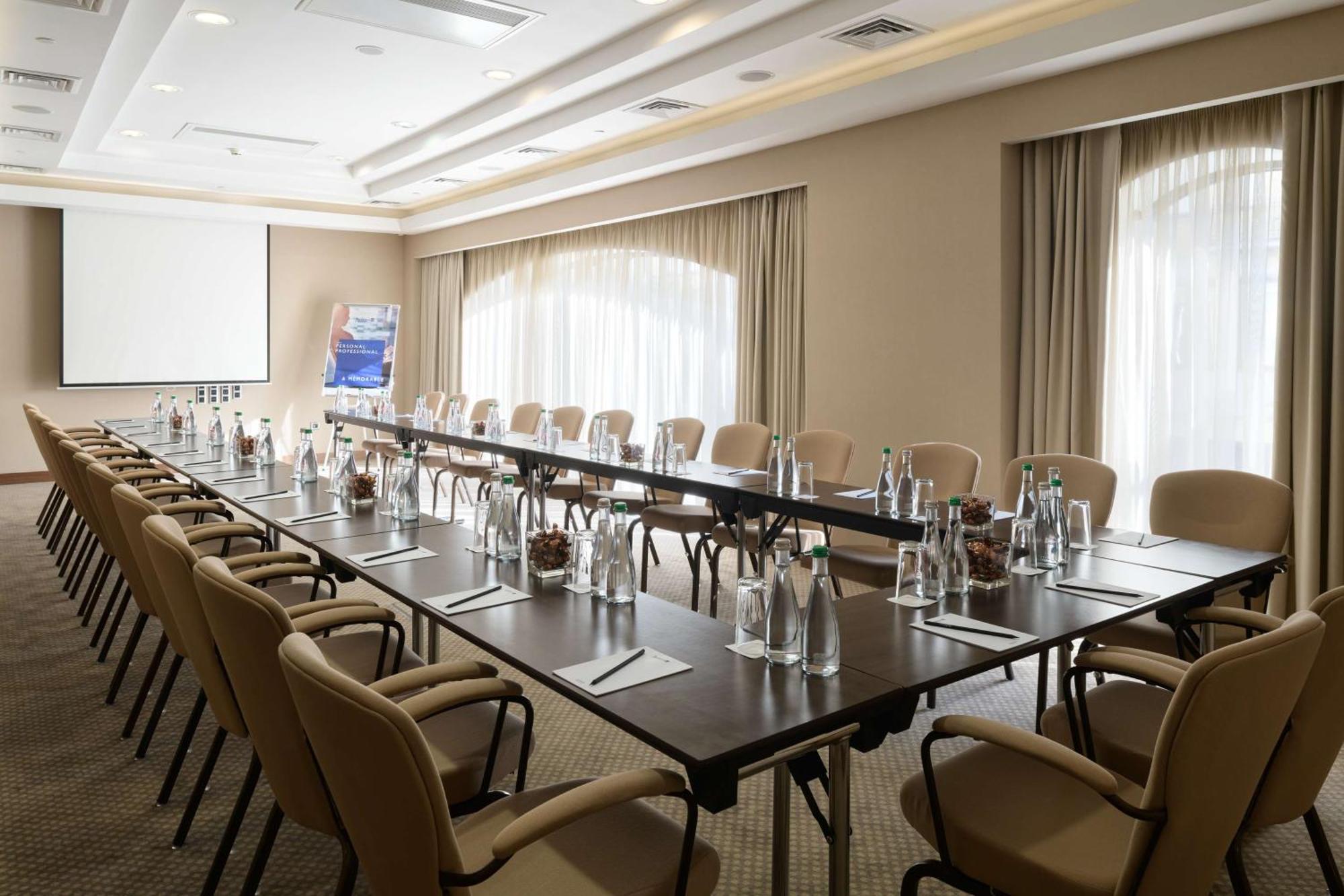 Radisson Blu Hotel, Kyiv Podil City Centre Eksteriør bilde